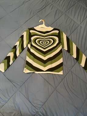 Green Heart-Pattern Knit Sweater - Women